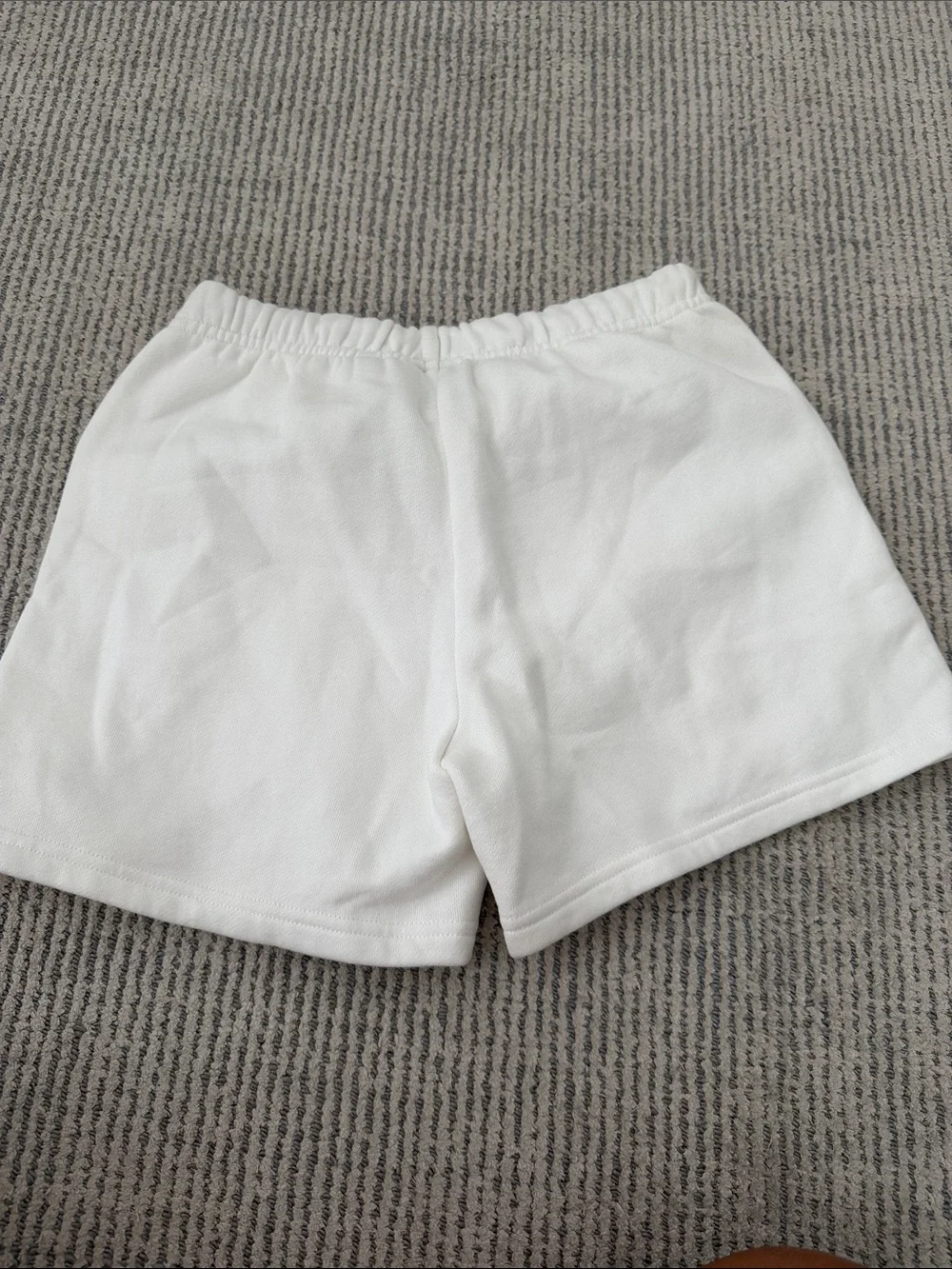 Aritzia super world Women’s White Casual Elastic-Waist Shorts